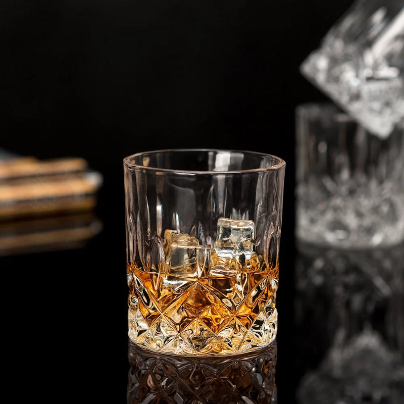 Drinks in style Crystal Whiskey Decanter with whisky Glasses