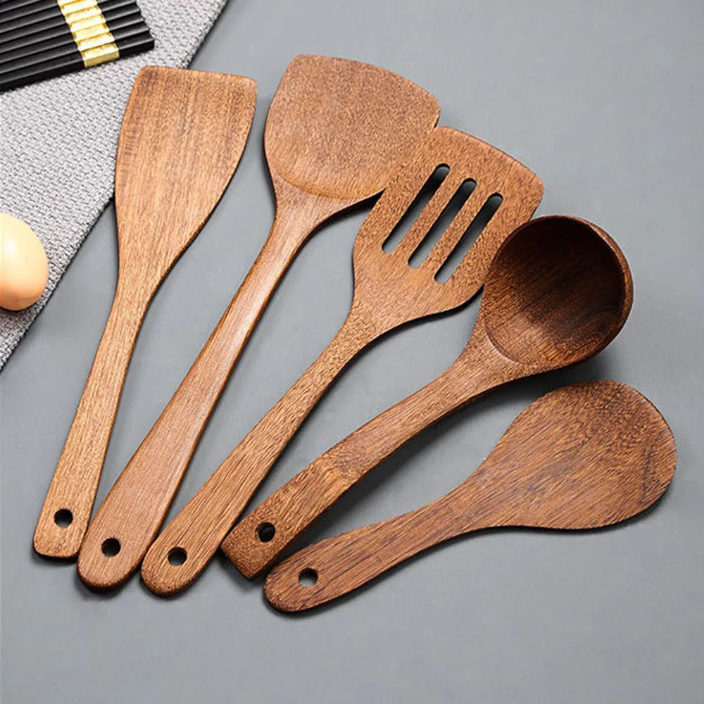 Stir the pot with this Wooden Kitchen set