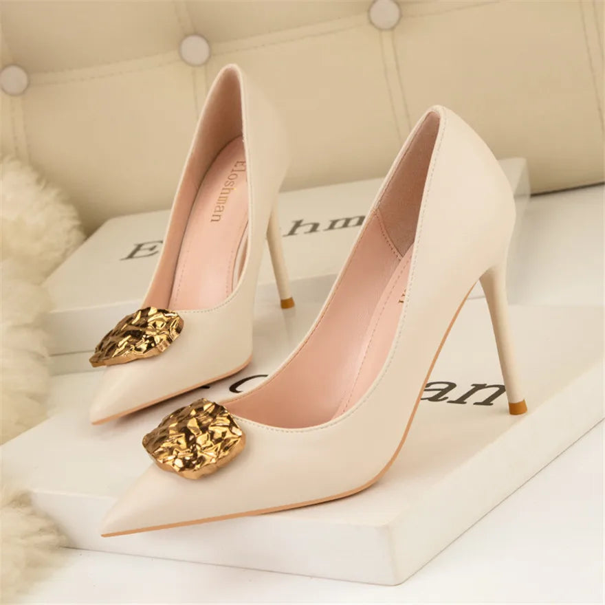 Soft Leather Pointed Decorative Metal Buckle Stiletto