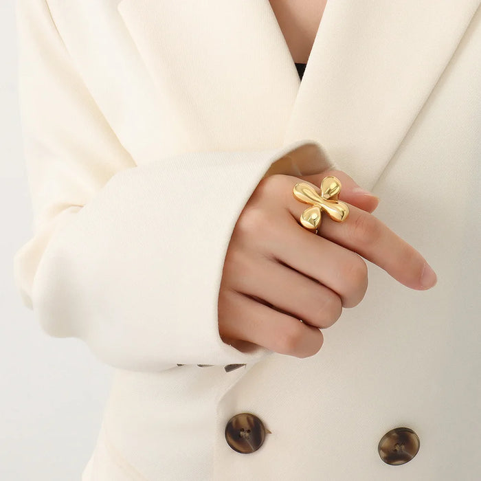 Bold statement Flower  Ring